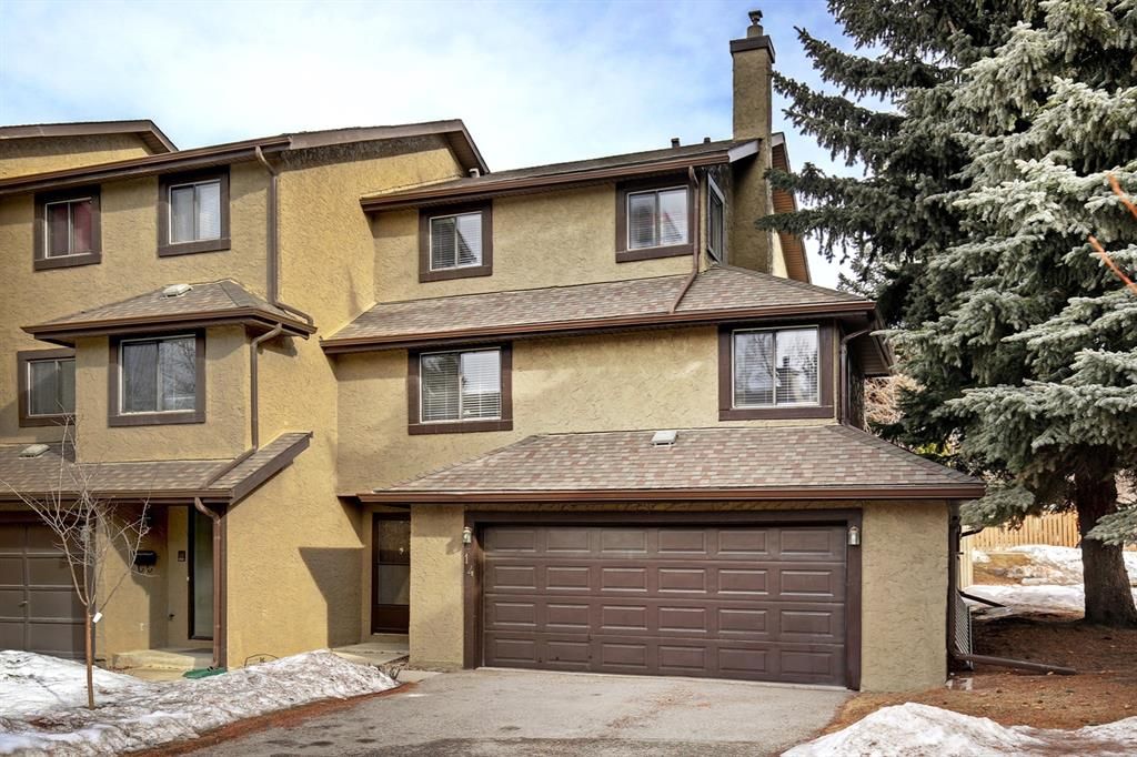 New property listed in Glamorgan, Calgary